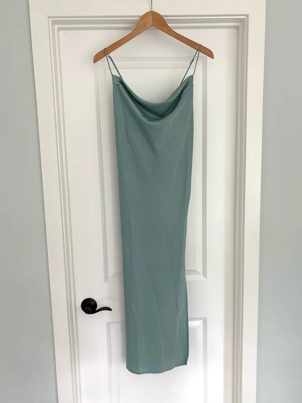 NWT Banana Republic Valley Satin Slip Midi Dress M - Picture 2 of 9